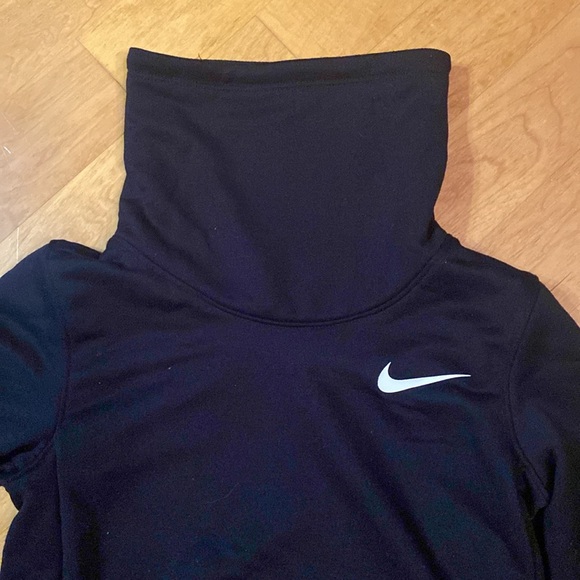 Nike girls sweatshirt - Picture 3 of 6